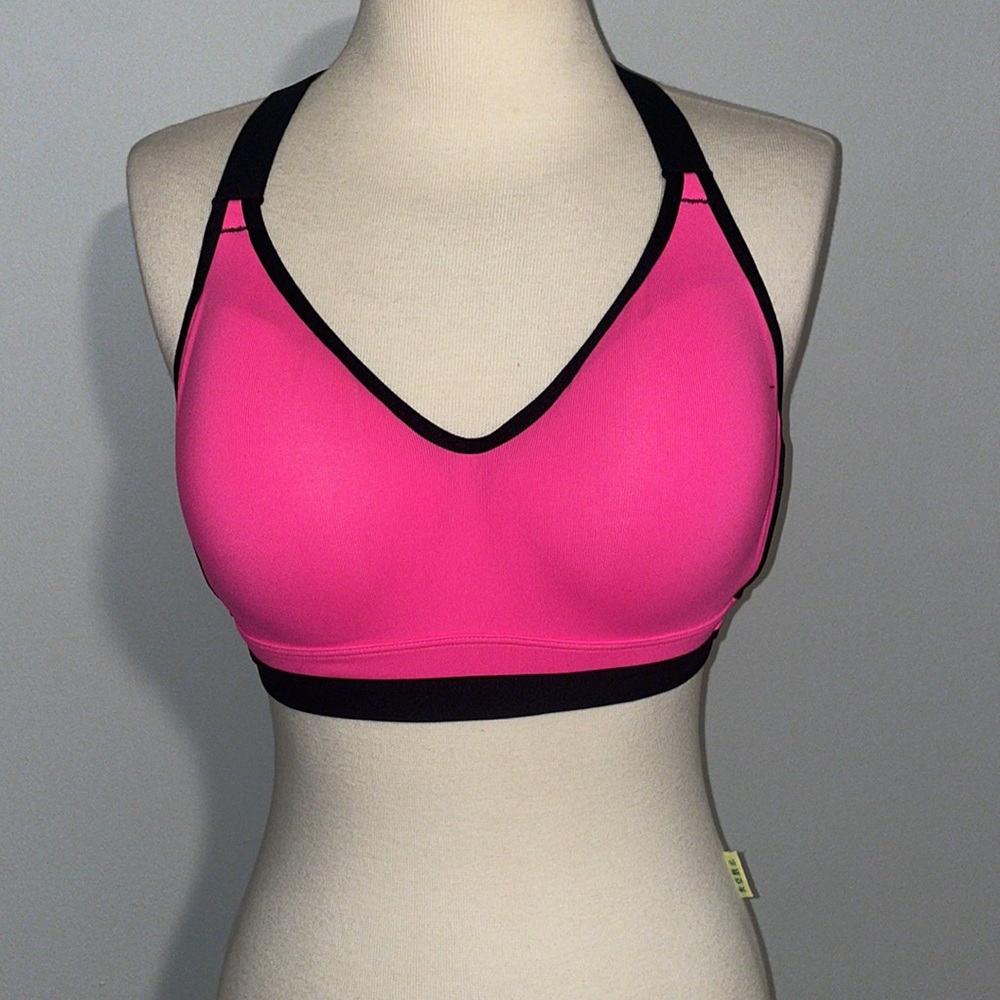 Like new Victoria’s Secret sports bra!